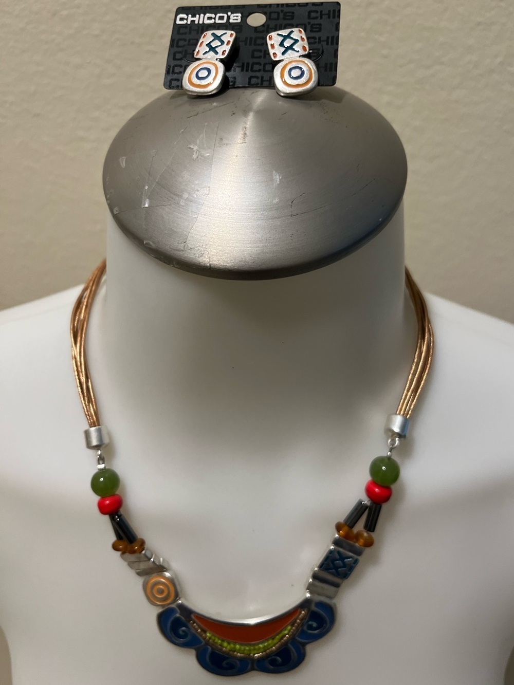 402. NWT CHICO’S BAR STATEMENT NECKLACE & EARRING SET